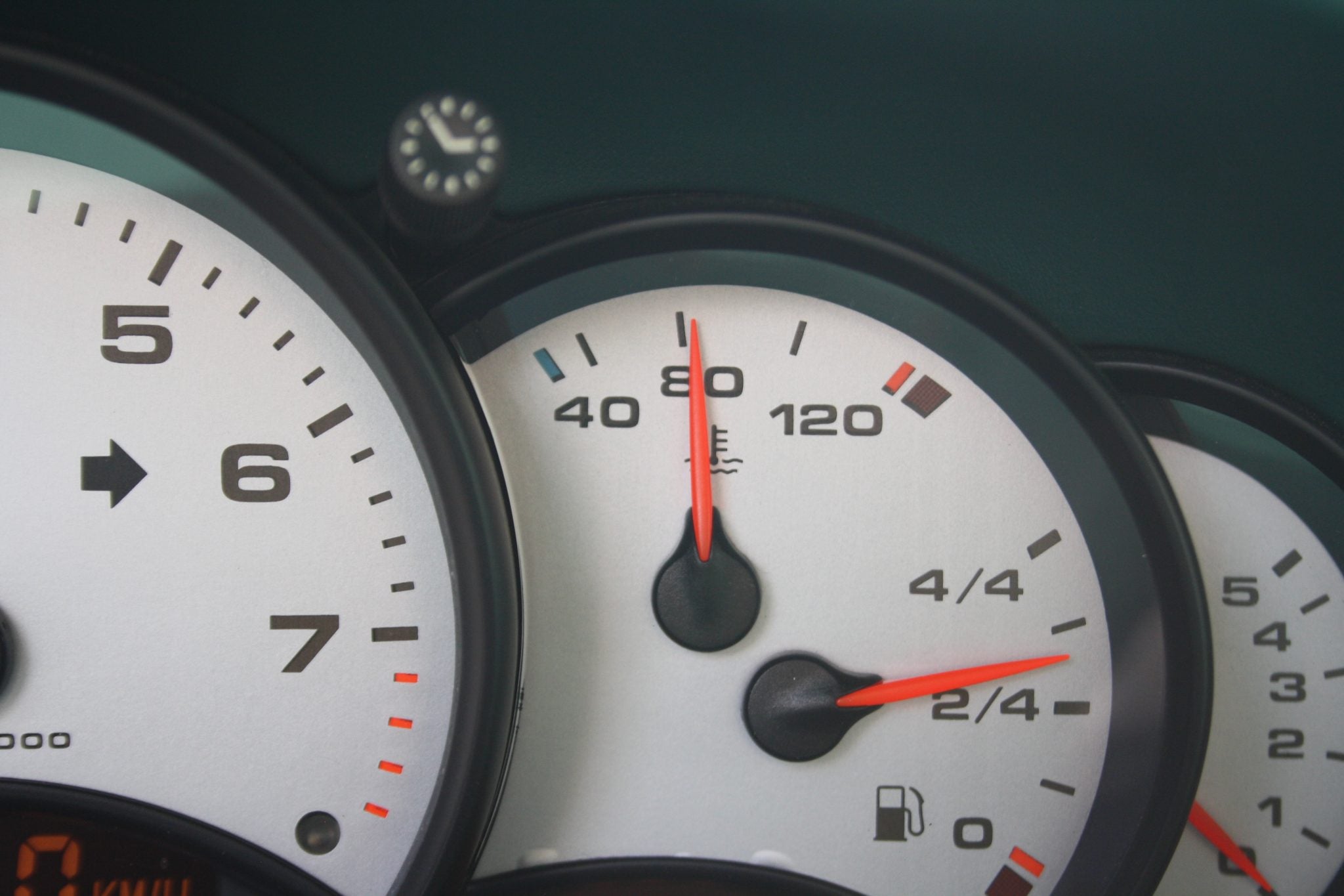 Kühlerlüftersteuerung für alle Porsche 986 /996 mit E-Gas (auf Wunsch mit Leistungssteigerung um 15PS/20Nm)